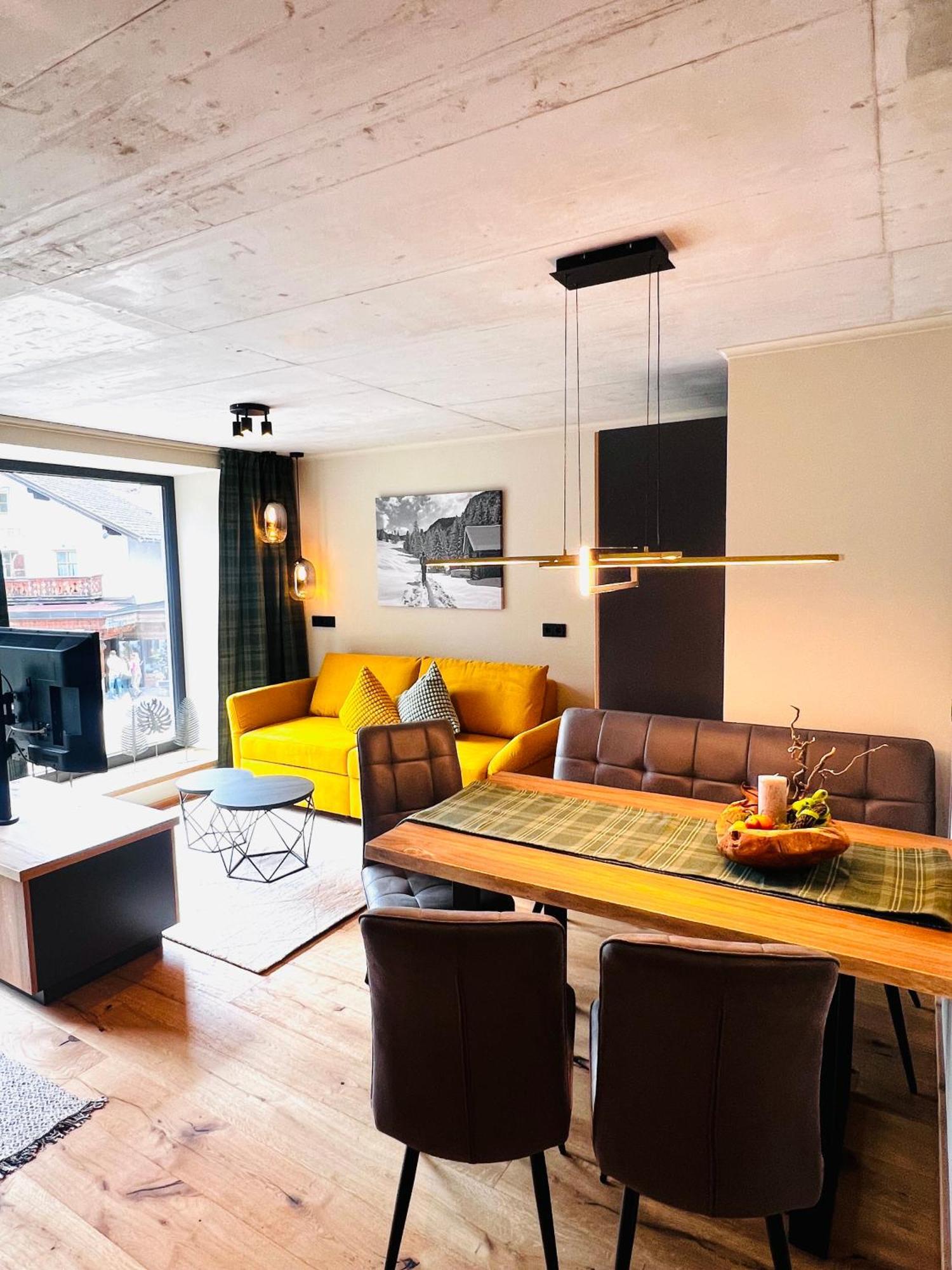 Hoisler'S Appartements Ehrwald Eksteriør billede